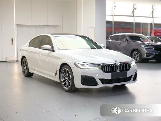 BMW 5 series (imported) 2021 Белый из Китая, фото 4