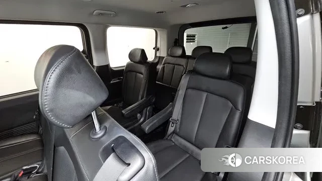 Hyundai Staria 2021 Серебряный из Кореи, фото 4