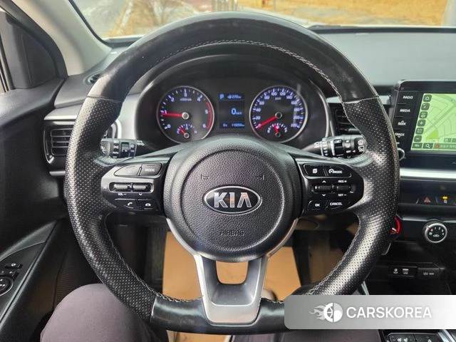 Kia Stonic 2019 Белый из Кореи, фото 4