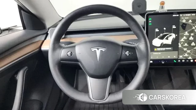 Tesla Model 3 2022 Белый из Кореи, фото 4