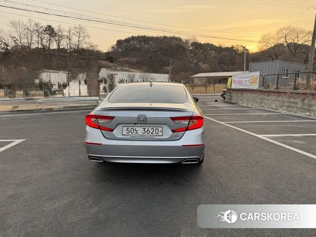 Honda Accord 10th Generation 2018 Серебряный из Кореи, фото 4