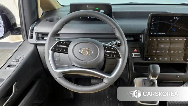 Hyundai Staria 2023 Серебряный из Кореи, фото 4
