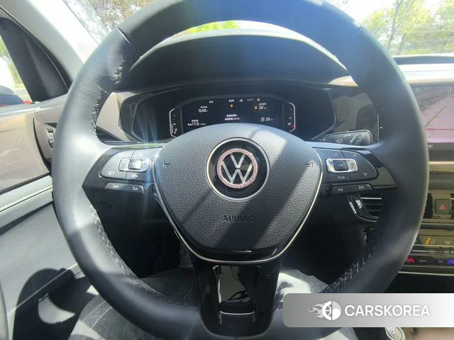 Volkswagen Tuyue 2022 Белый из Китая, фото 4