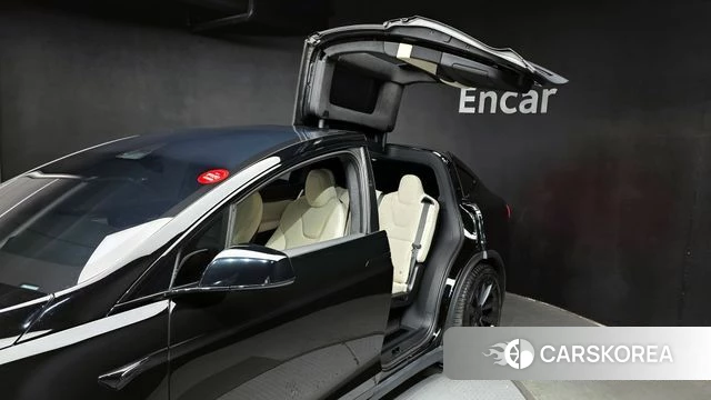 Tesla Model X 2023 Черный из Кореи, фото 4