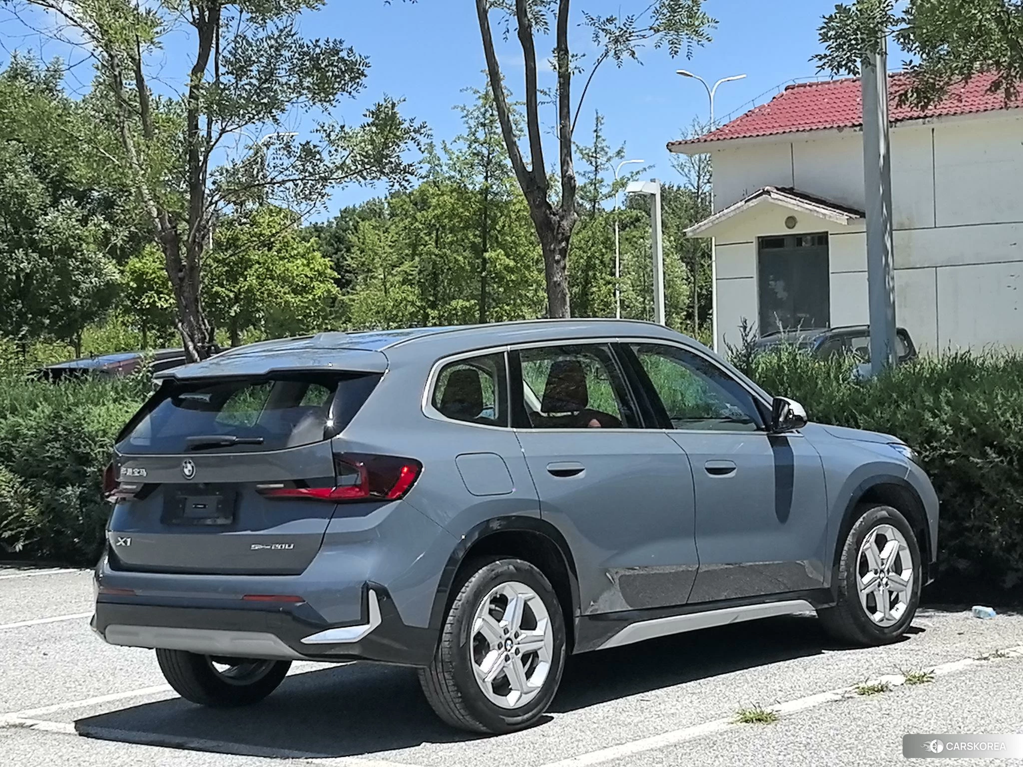 BMW X1 2023 Темно-серый из Китая, фото 4