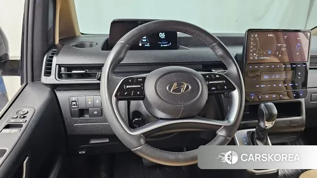 Hyundai Staria 2023 Белый из Кореи, фото 4