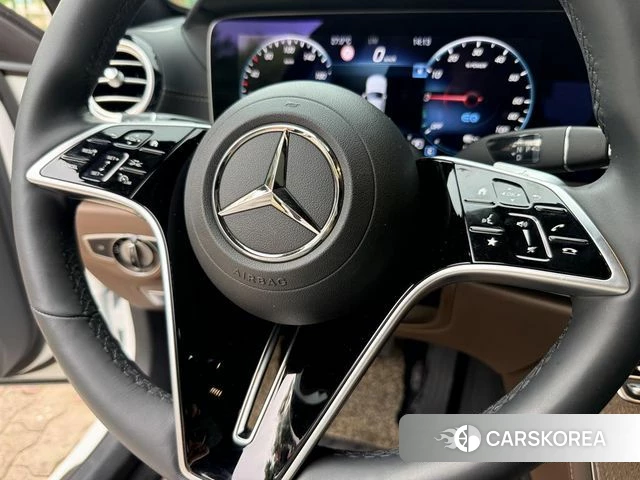 Mercedes-Benz E-Class W213 2021 Белый из Кореи, фото 4