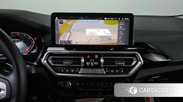 BMW X4 (G02) 2023 Черный из Кореи, фото 4