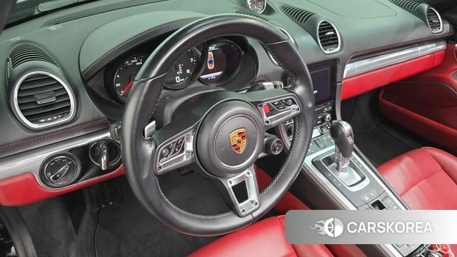 Porsche 718 Boxster 2019 Черный из Кореи, фото 4