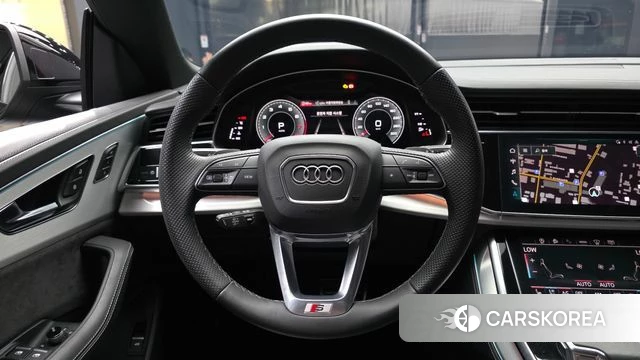 Audi Q8 (4M) 2022 Черный из Кореи, фото 4