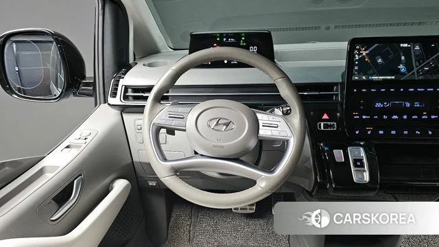 Hyundai Staria 2021 Серебряный из Кореи, фото 4