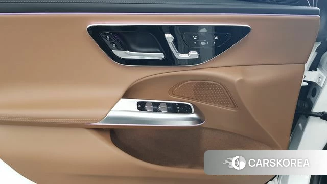 Mercedes-Benz E-Class W214 2024 Белый из Кореи, фото 4