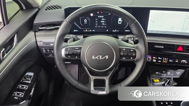 Kia The New K5 3rd generation 2024 Белый из Кореи, фото 4