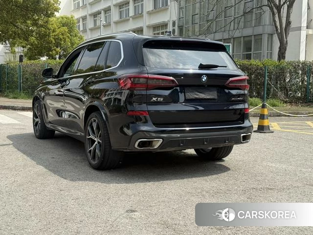 BMW X5 2023 Черный из Китая, фото 4