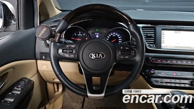 Kia The New Carnival id 2388470 из Кореи 4