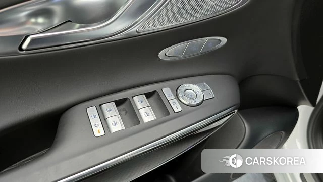 Genesis GV70 2022 Белый из Кореи, фото 4