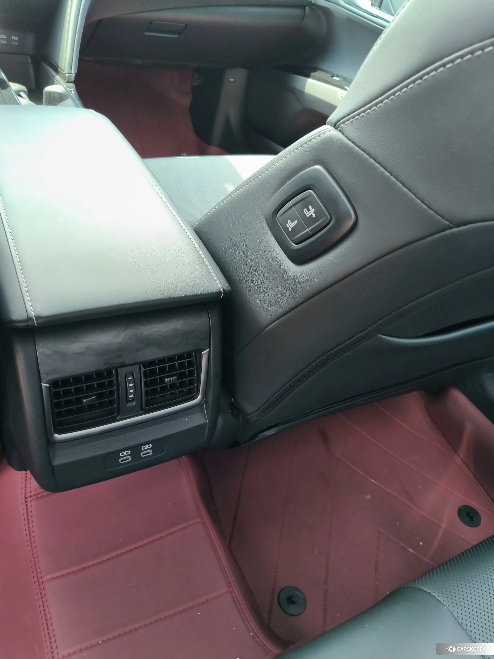 Toyota Camry 2024 Черный из Китая, фото 4