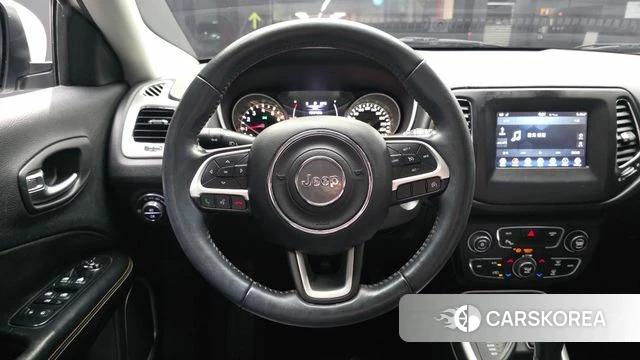 Jeep Compass 2nd Generation 2019 Белый из Кореи, фото 4