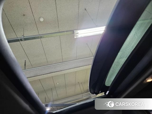 Mini Cooper Clubman 2023 Серебристо-серый из Кореи, фото 4