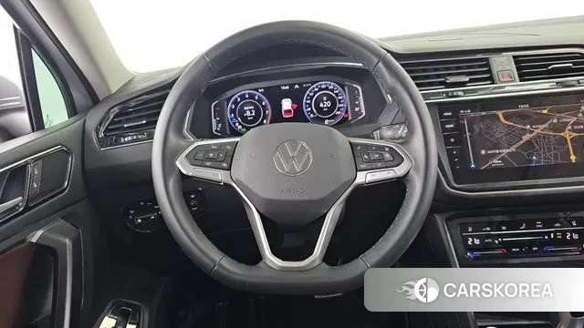 Volkswagen Tiguan Allspace 2022 Белый из Кореи, фото 4