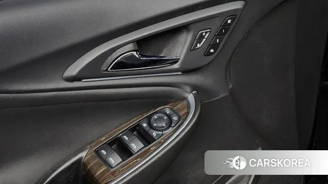 Chevrolet (GM Daewoo) The New Malibu 2021 Черный из Кореи, фото 4