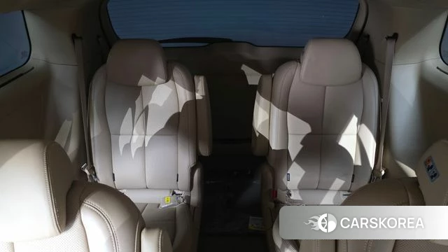 Kia The New Carnival 2018 Черный из Кореи, фото 4