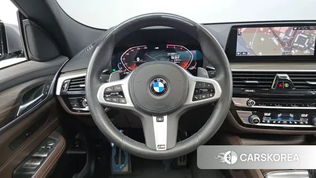 BMW 6 Series GT (G32) 2019 Светло-серебряный цвет из Кореи, фото 4