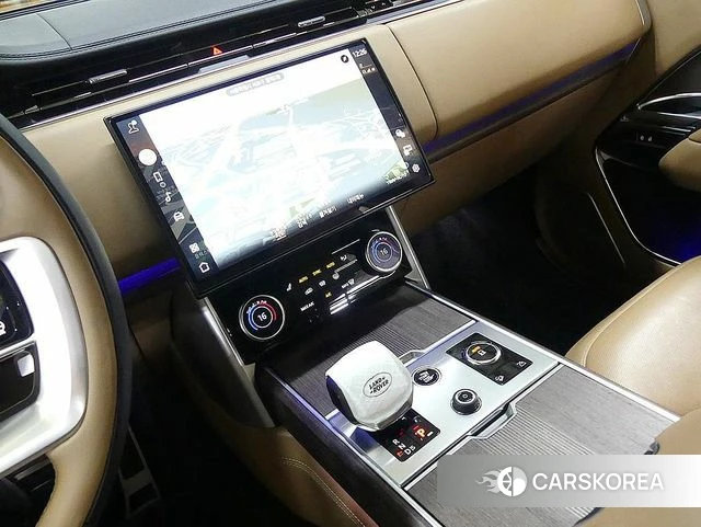 Land Rover Range Rover 5th Generation 2023 Белый из Кореи, фото 4