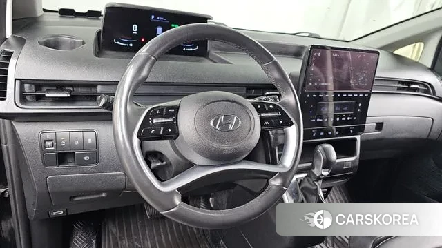 Hyundai Staria 2023 Черный из Кореи, фото 4
