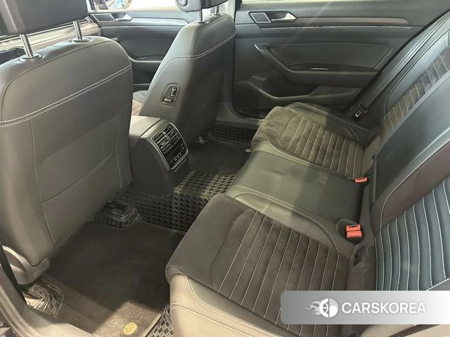 Volkswagen Magotan 2022 Черный из Китая, фото 4