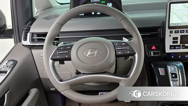 Hyundai Staria 2025 Серебряный из Кореи, фото 4