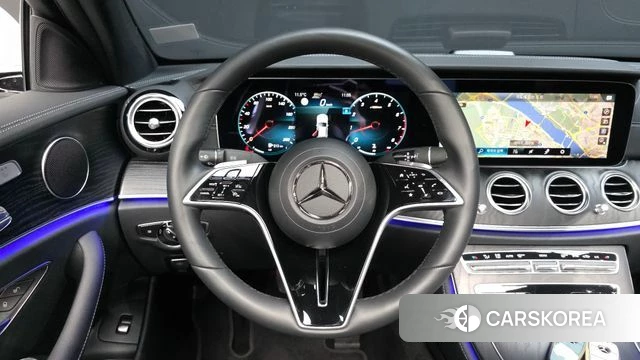 Mercedes-Benz E-Class W213 2023 Белый из Кореи, фото 4