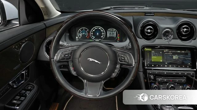 Jaguar All New XJ 2018 Серебряный из Кореи, фото 4
