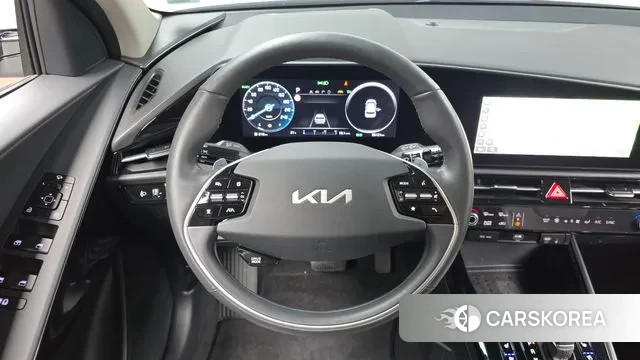 Kia Di Ol Nu Niro 2022 Белый из Кореи, фото 4