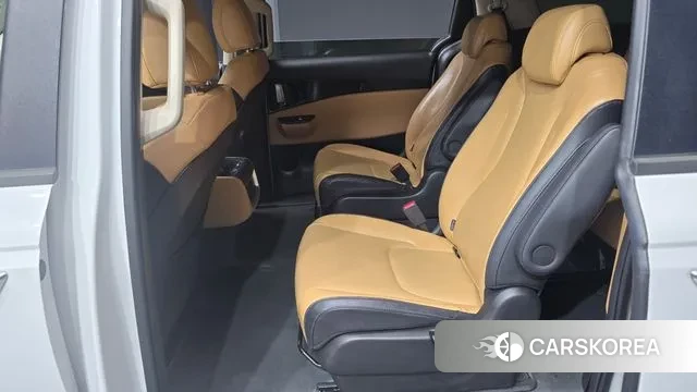 Kia Carnival 4th generation 2023 Белый из Кореи, фото 4