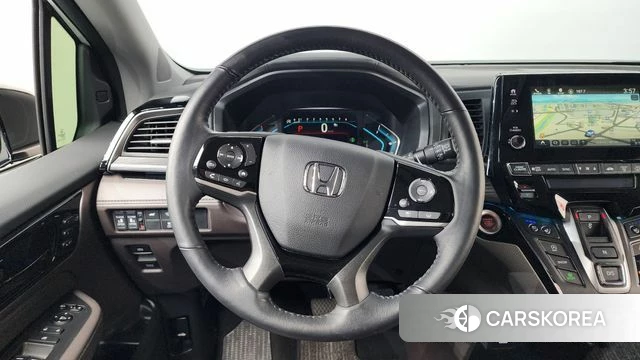 Honda Odyssey 2023 Белый из Кореи, фото 4