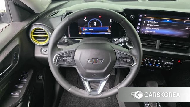 Chevrolet (GM Daewoo) Trax Crossover 2023 Серебристо-серый из Кореи, фото 4
