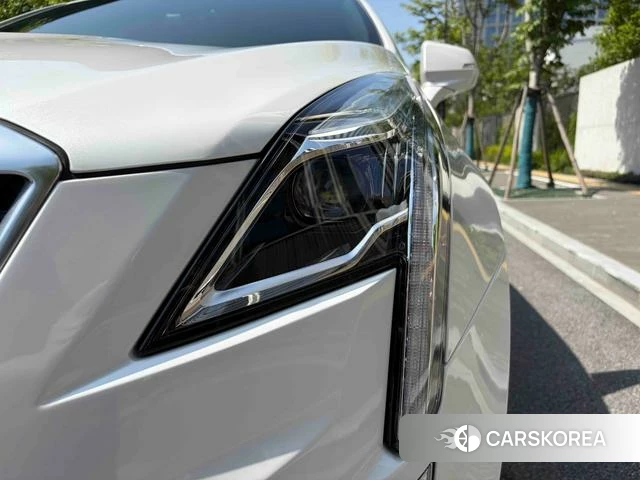 Cadillac XT5 2021 Белый из Китая, фото 4
