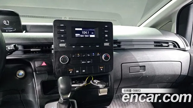 Hyundai Staria 2022 Серебристо-серый из Кореи, фото 4