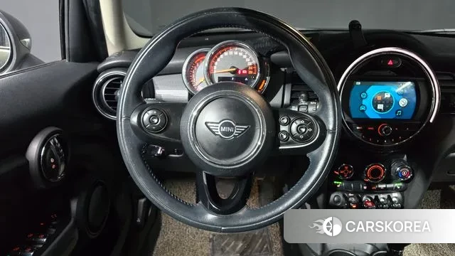 Mini Cooper 2018 Темно-зеленый из Кореи, фото 4