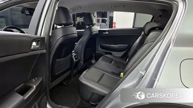 Kia Sportage The Bold 2018 Серебряный из Кореи, фото 4