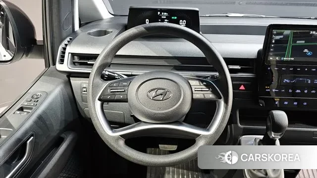 Hyundai Staria 2023 Белый из Кореи, фото 4