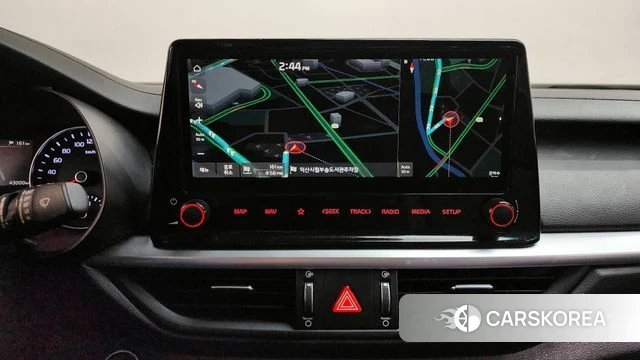 Kia The New K3 2nd generation 2022 Белый из Кореи, фото 4