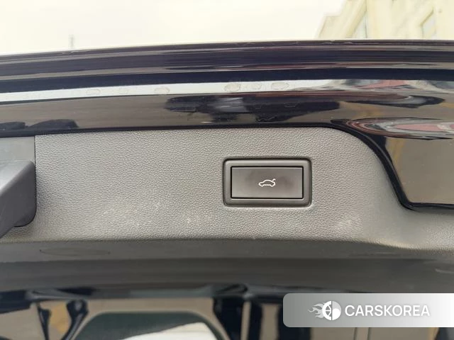 Volkswagen Passat 2023 Черный из Китая, фото 4