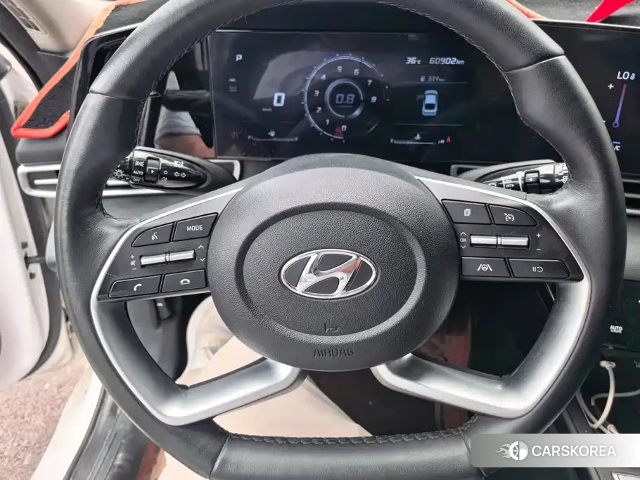 Hyundai Elantra 2023 Белый из Китая, фото 4