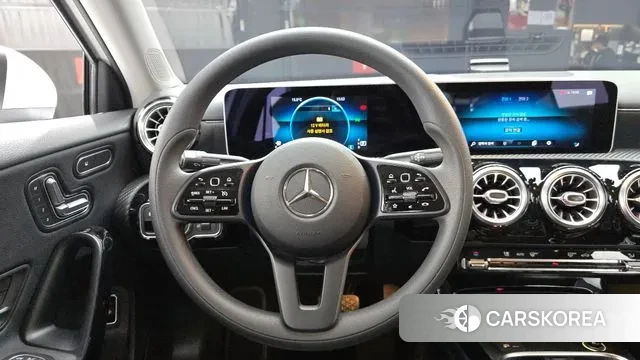 Mercedes-Benz A-Class W177 2020 Белый из Кореи, фото 4