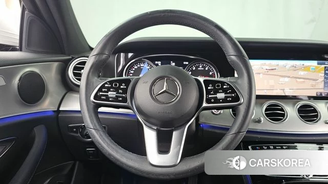 Mercedes-Benz E-Class W213 2019 Белый из Кореи, фото 4