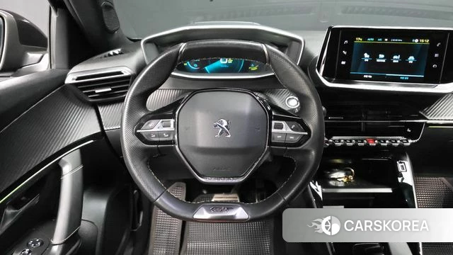 Peugeot e-2008 second generation 2022 Черный из Кореи, фото 4