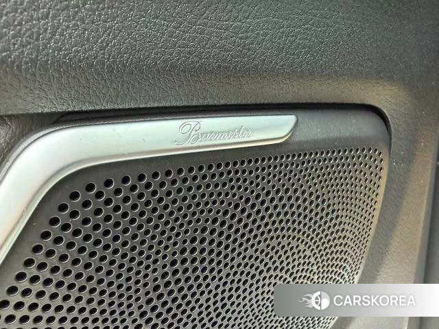Mercedes-Benz V-class 2022 Белый из Китая, фото 4