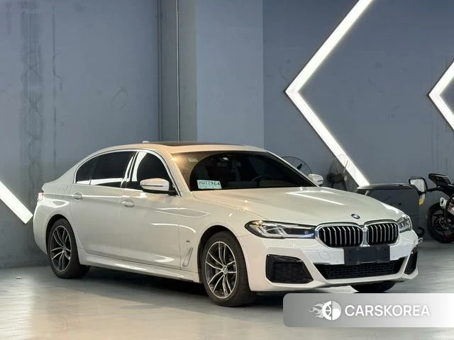 BMW 5 series PHEV 2021 Белый из Китая, фото 4